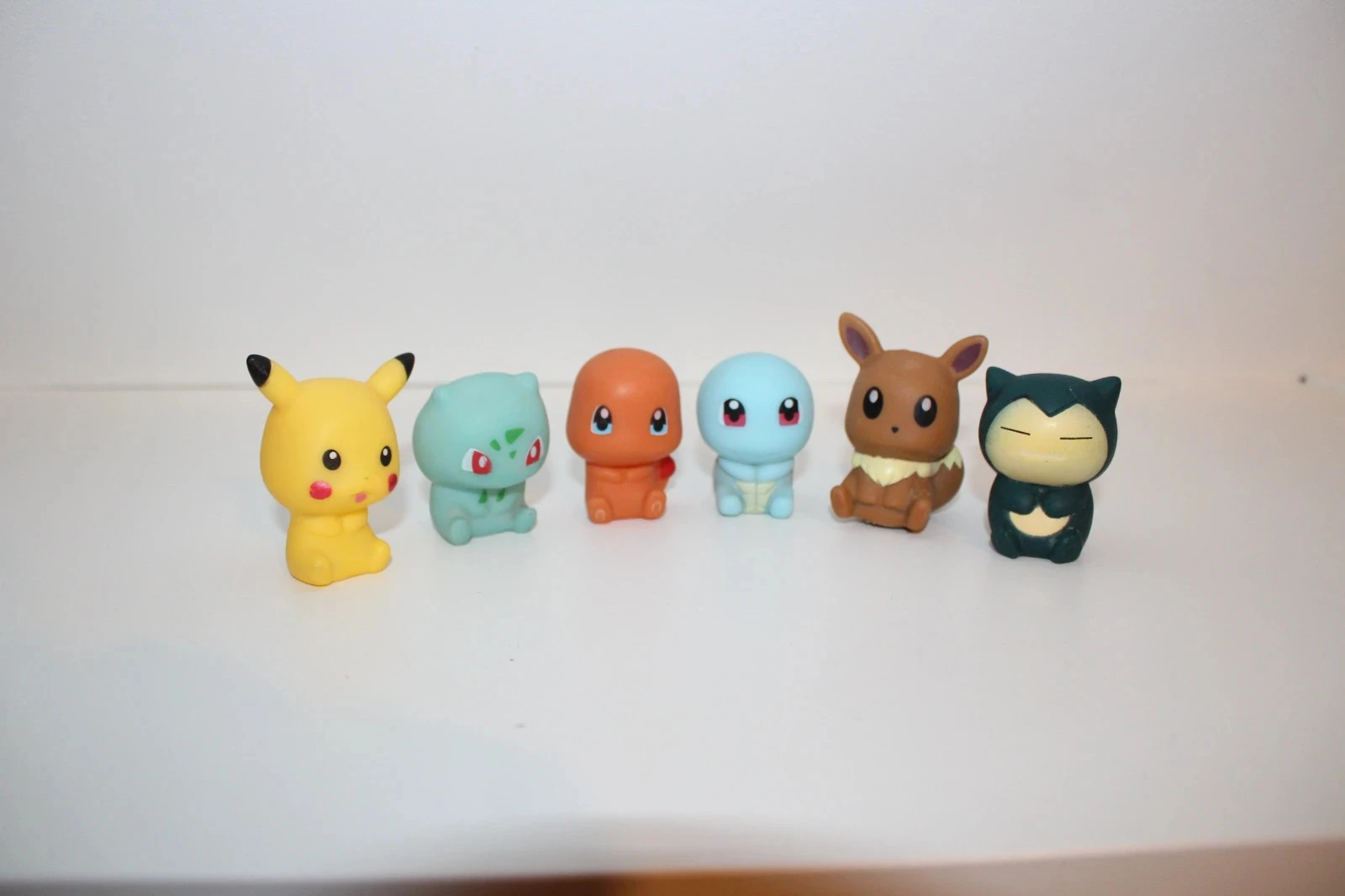 Lot x6 figurines Pokémon pour le bain